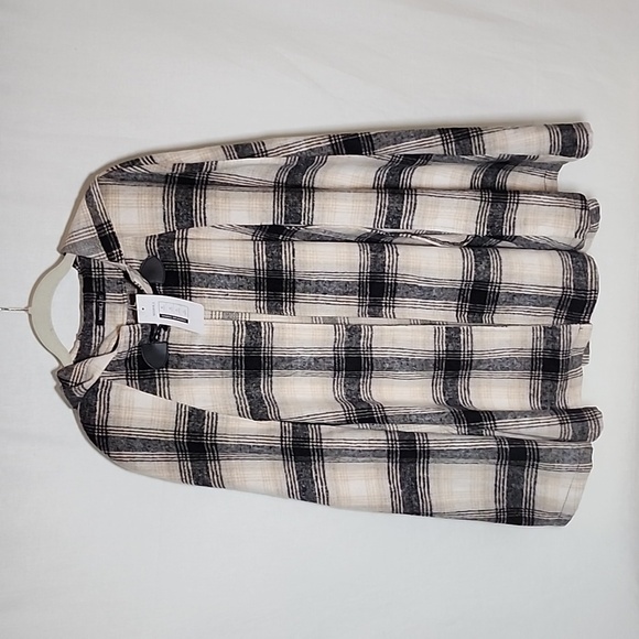 🧡 PONCHO cape   Miholl New with tags. - Picture 1 of 9